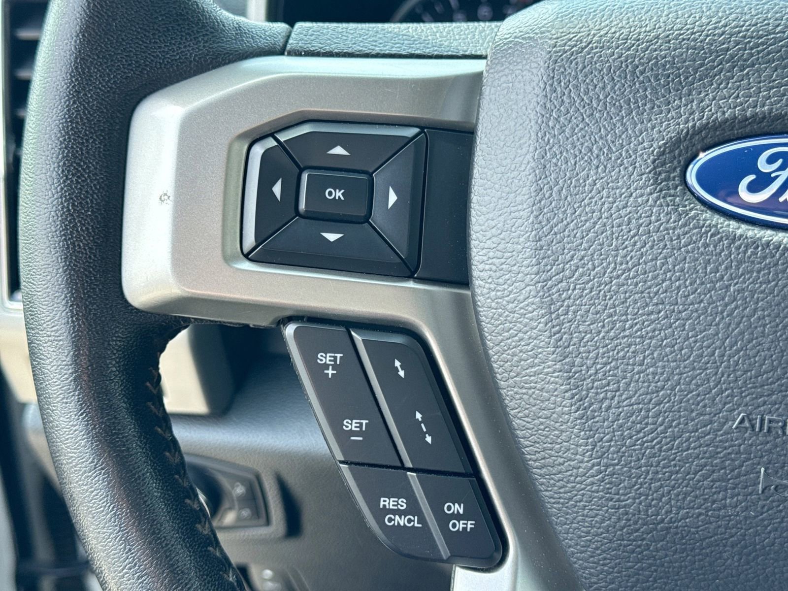 Used 2020 Ford F250 Lariat AWD/4WD image 25