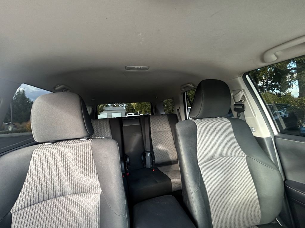 Used 2021 Toyota 4Runner SR5 image 28