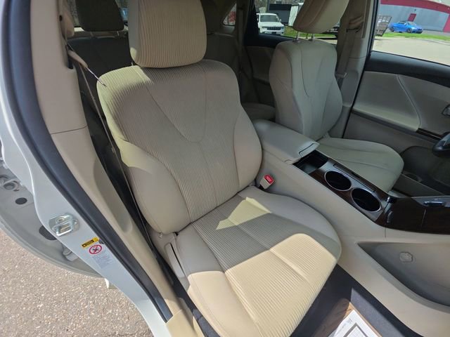 Used 2015 Toyota Venza LE FWD image 26