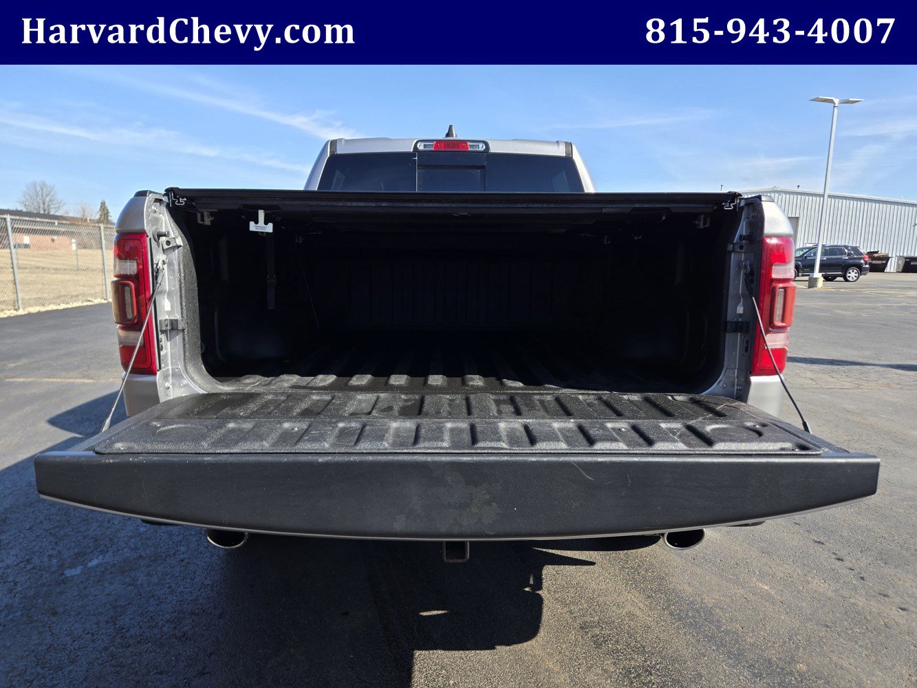 Used 2022 RAM 1500 Limited w/ Body-Colour Bumper Group AWD/4WD image 36