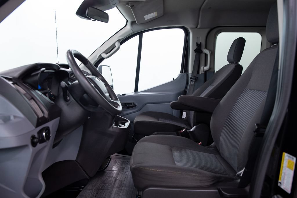 Used 2018 Ford Transit 350 XL RWD image 6