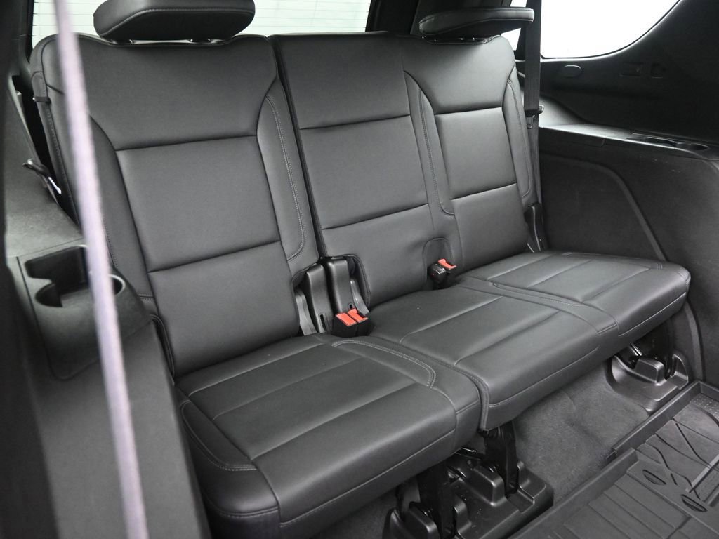 Used 2021 Chevrolet Tahoe Z71 w/ Z71 Off-Road Package image 17