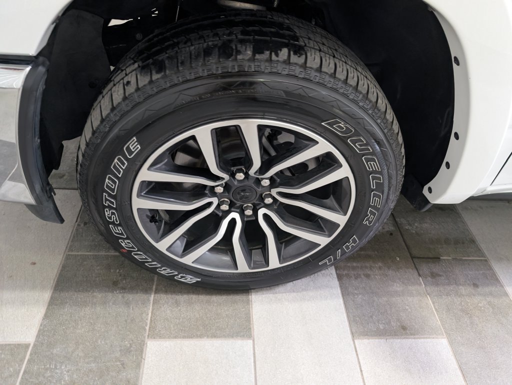 Used 2026 RAM 1500 Limited AWD/4WD image 8