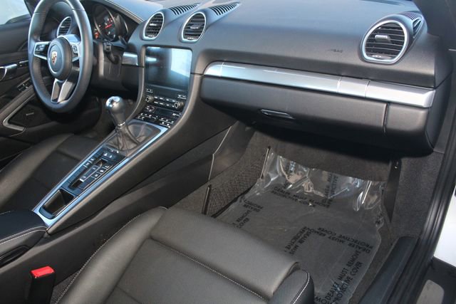 Certified 2024 Porsche 718 Boxster image 23