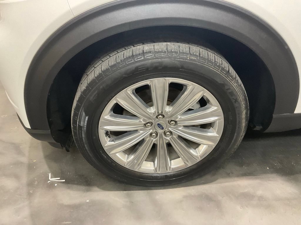 Used 2020 Ford Explorer Limited AWD/4WD image 5