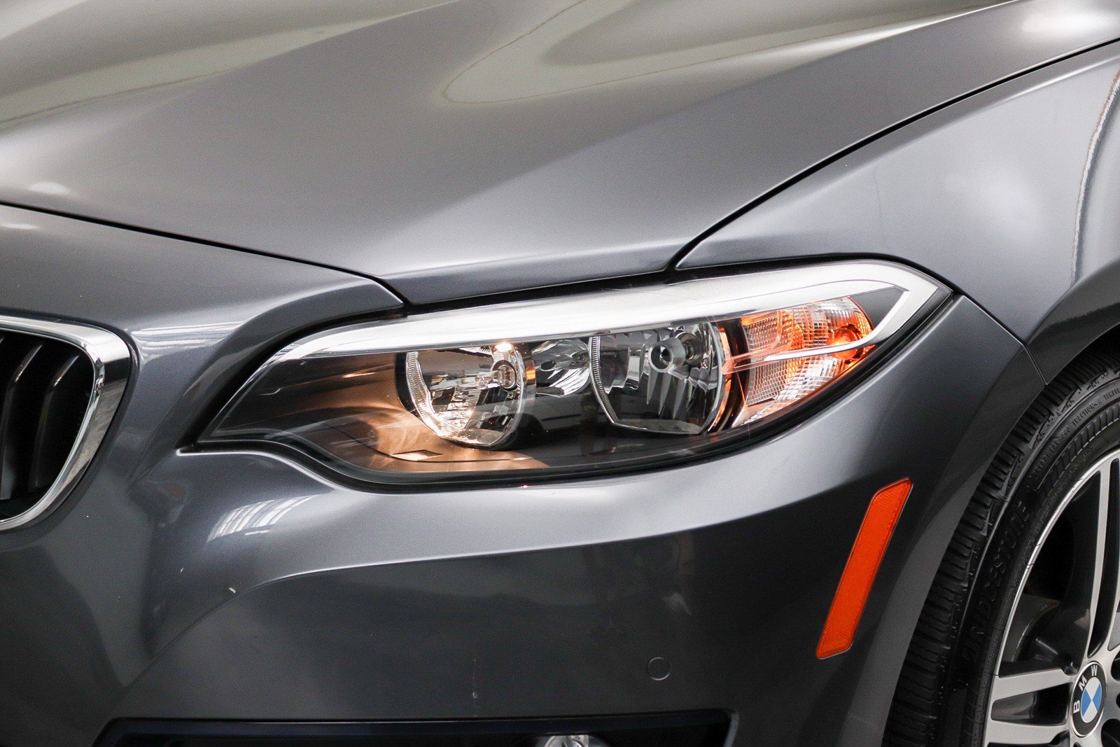 Used 2017 BMW 230i Convertible RWD image 22