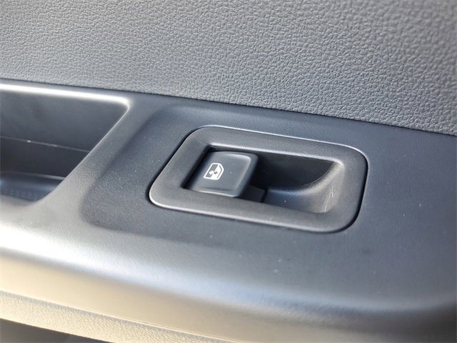 Certified 2025 Volkswagen Taos S image 13