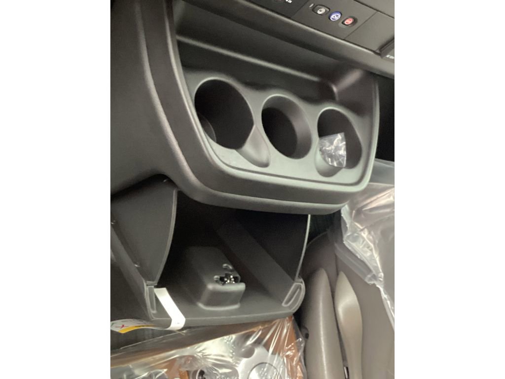 New 2025 Chevrolet Express 2500 image 31