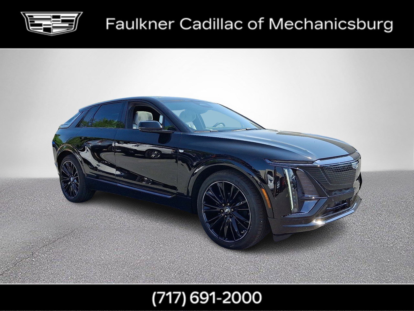 New 2025 Cadillac Lyriq Sport image 7