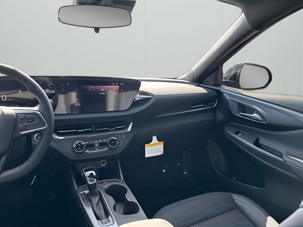 New 2026 Buick Envista Sport Touring w/ Convenience I Package FWD image 28