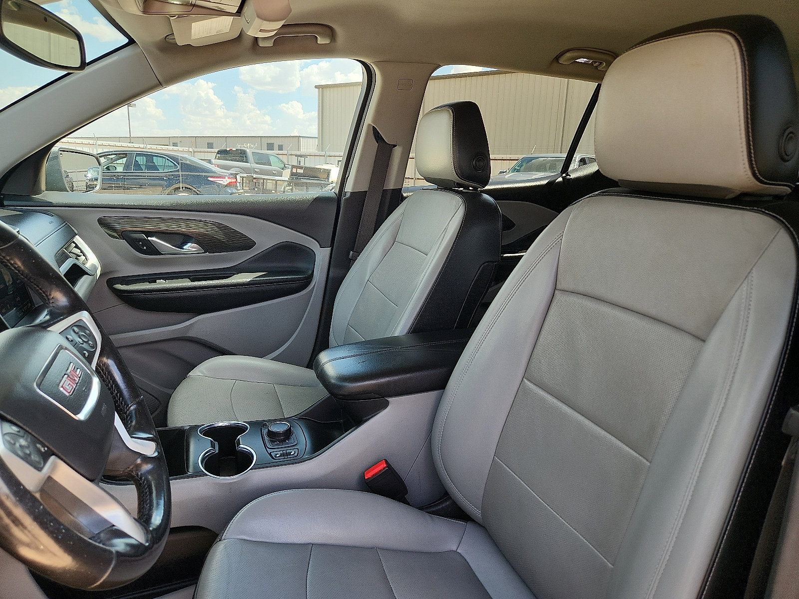 Used 2022 GMC Terrain SLT AWD/4WD image 14