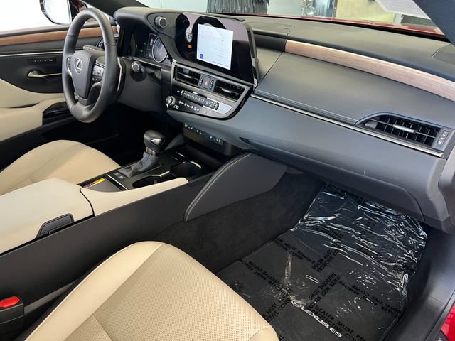 Used 2024 Lexus ES 300h w/ Premium Package FWD image 45