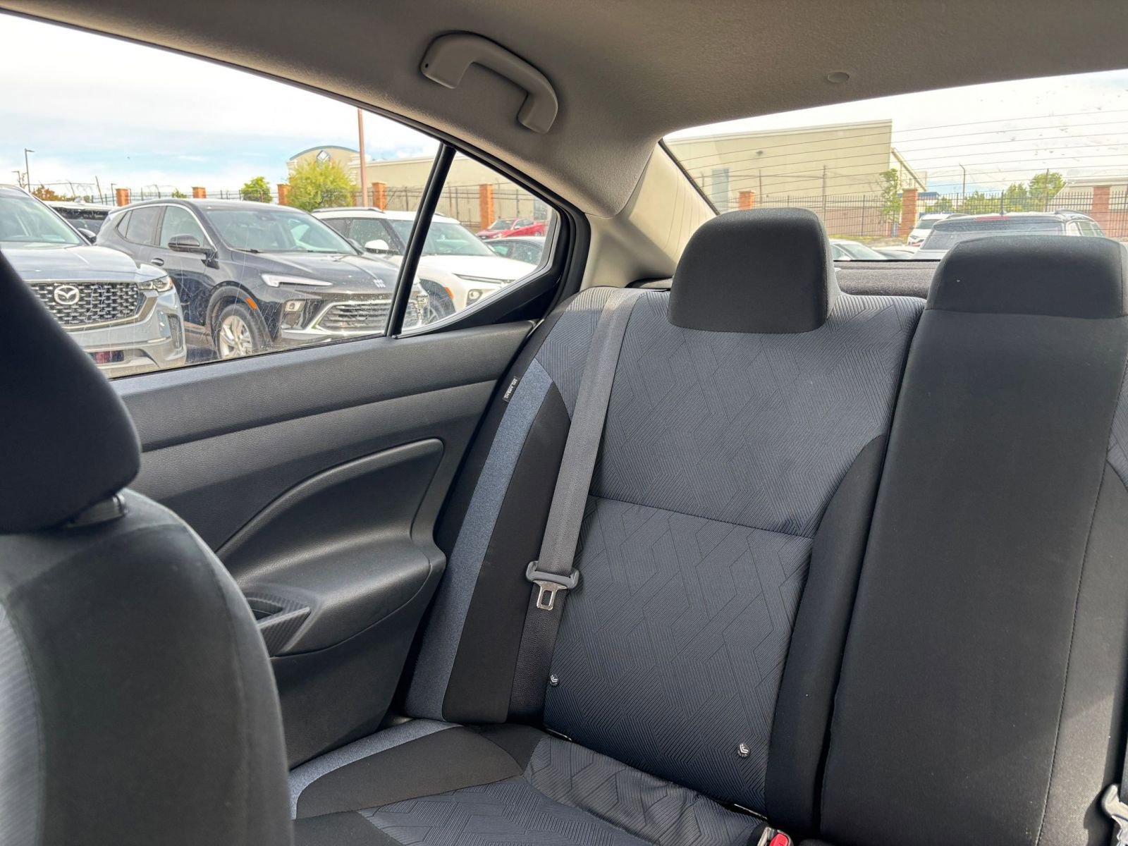 Used 2025 Nissan Versa SV FWD image 34