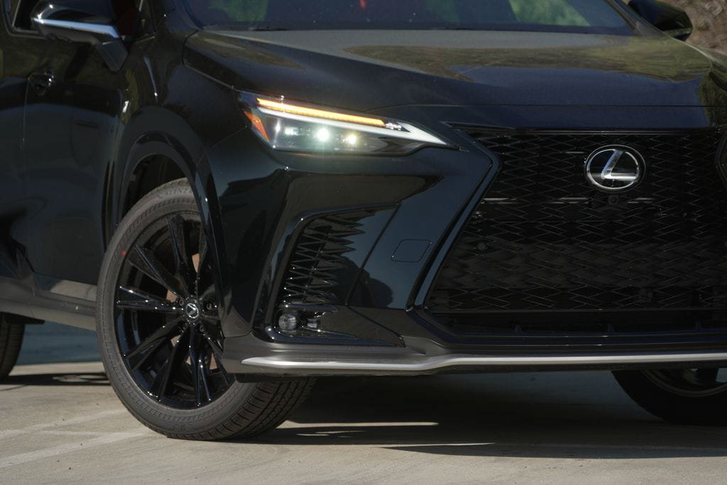 New 2026 Lexus NX 350h F Sport w/ Accessory Package (Z1) AWD/4WD image 5