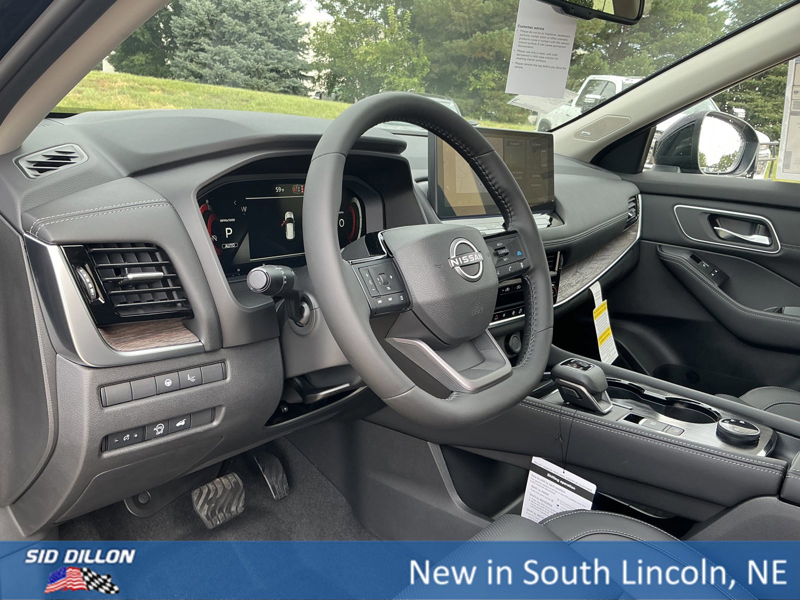 New 2026 Nissan Rogue Platinum w/ Platinum Premium Package image 6