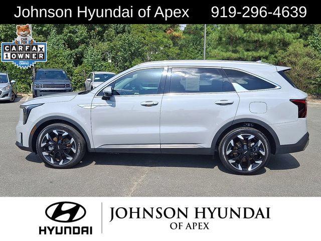 Used 2024 Kia Sorento EX w/ Panoramic Sunroof Package FWD image 30