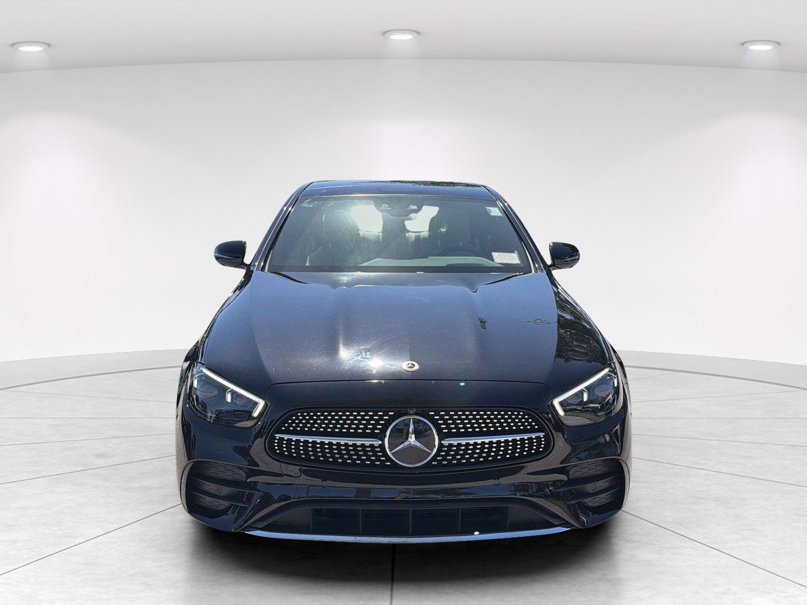 Used 2022 Mercedes-Benz E 350 4MATIC Sedan video 2