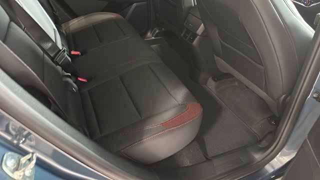 New 2027 Chevrolet Equinox RS FWD image 33