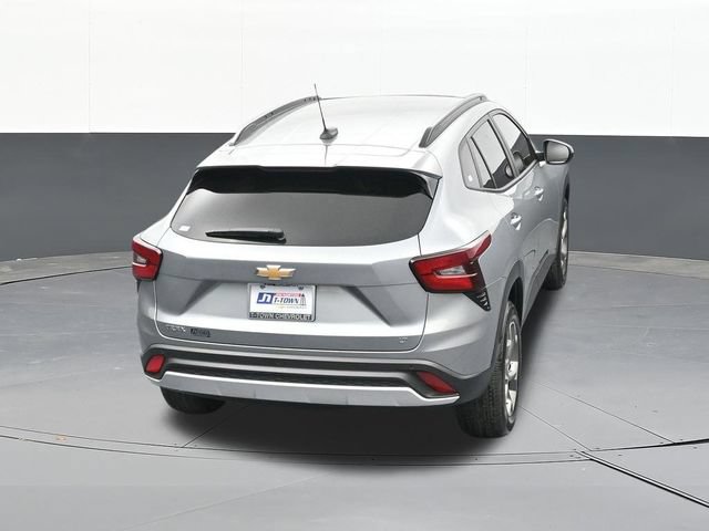 Used 2024 Chevrolet Trax LT w/ Driver Confidence Package FWD image 64