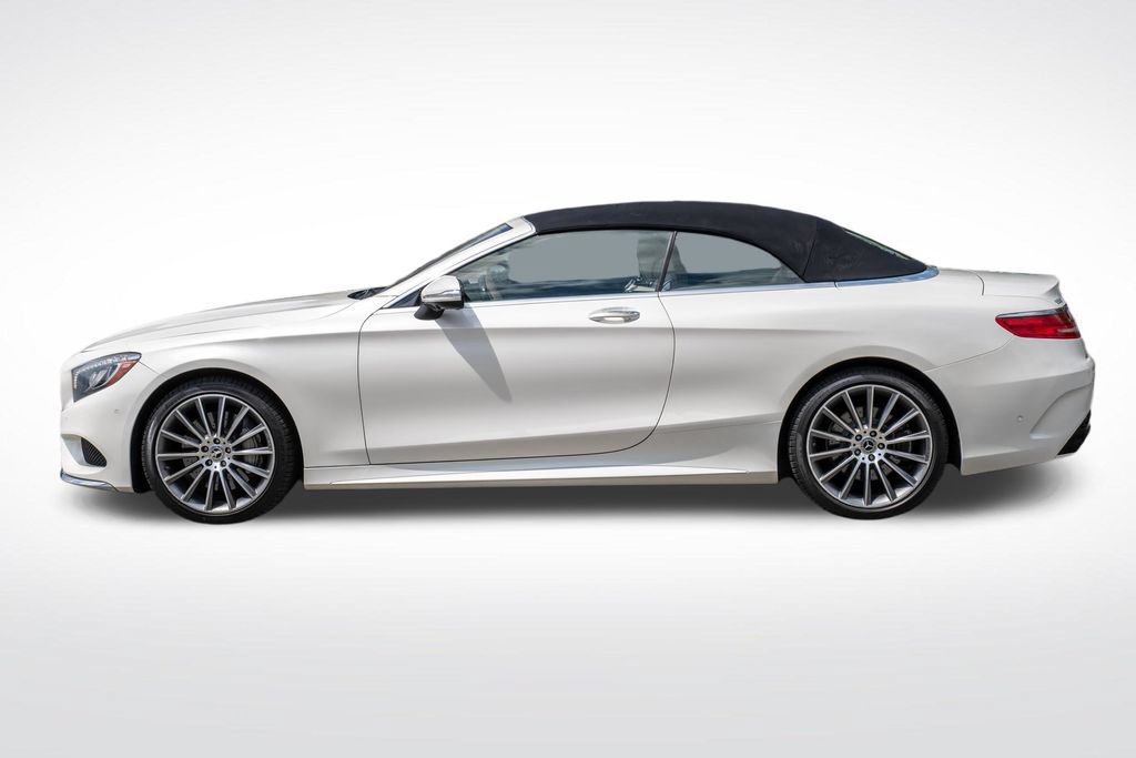 Used 2017 Mercedes-Benz S 550 Cabriolet image 32