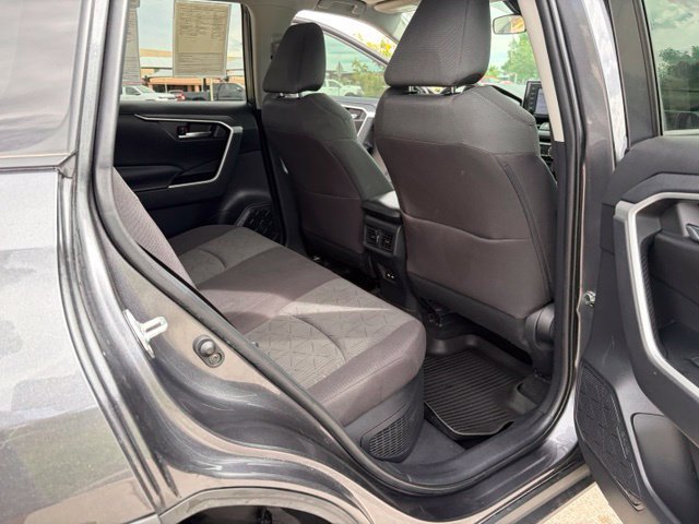 Used 2021 Toyota RAV4 XLE w/ Convenience Package AWD/4WD image 19