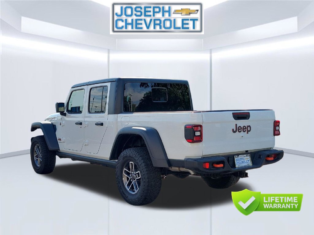 Used 2026 Jeep Gladiator Mojave AWD/4WD image 4