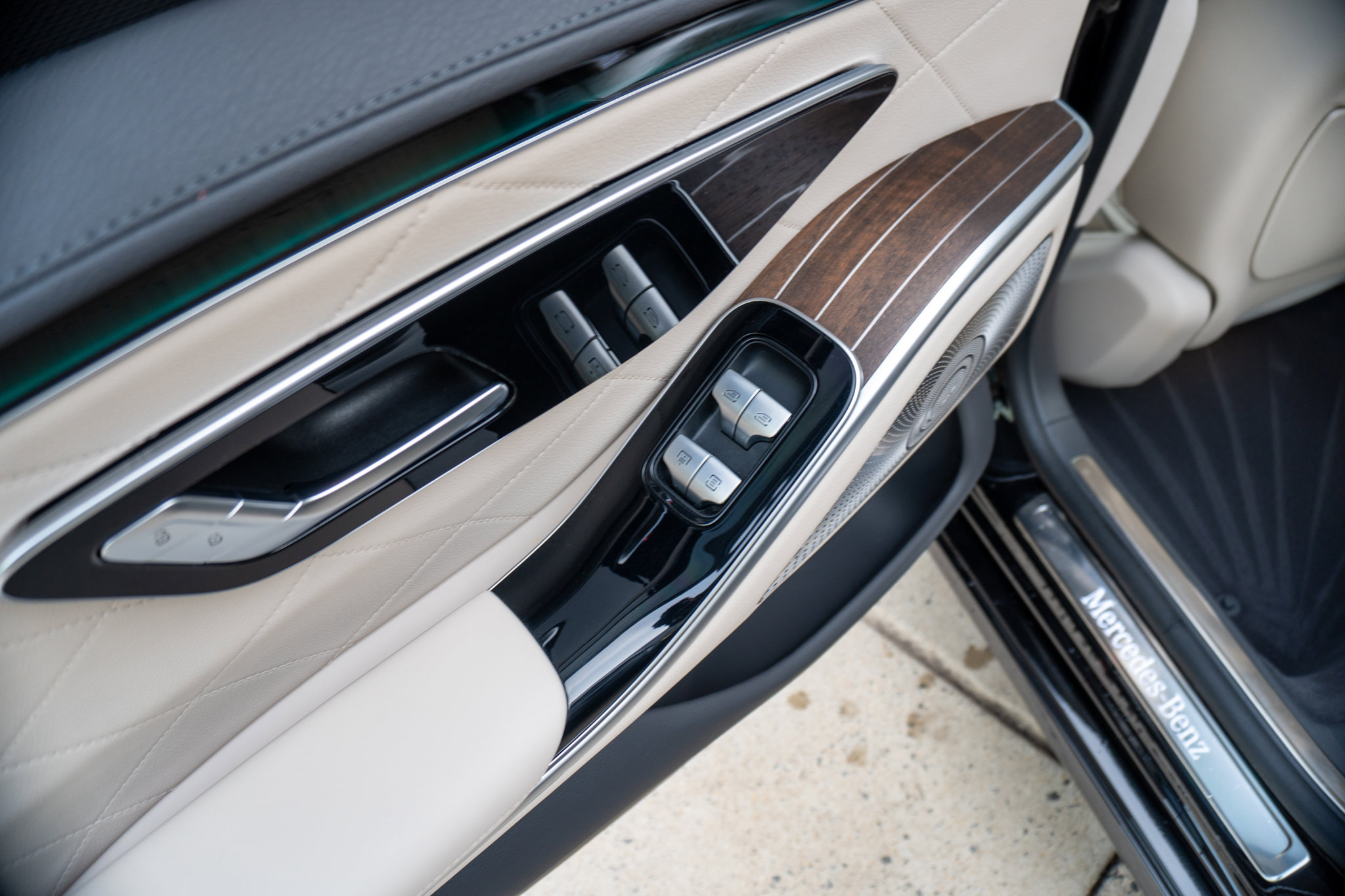 Used 2022 Mercedes-Benz S 580 4MATIC Sedan image 22