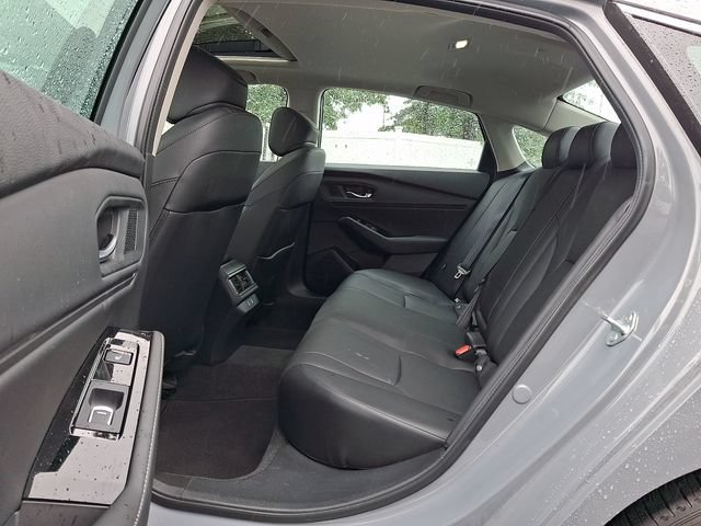 Used 2023 Honda Accord Touring image 10