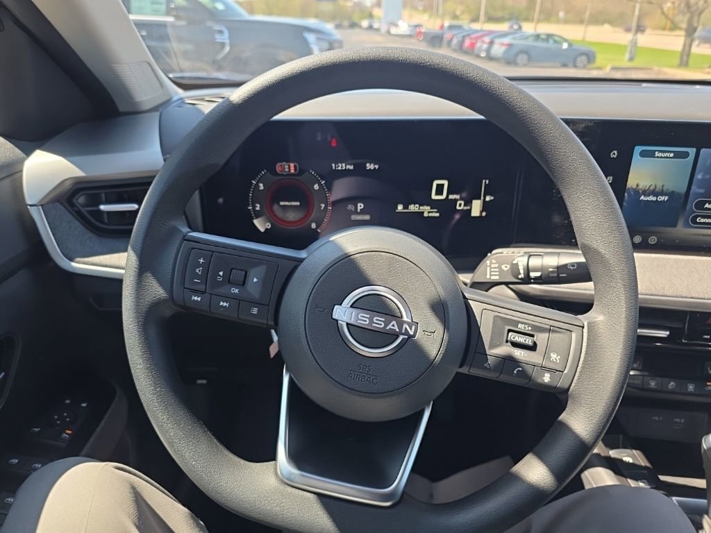 New 2026 Nissan Kicks SV image 18