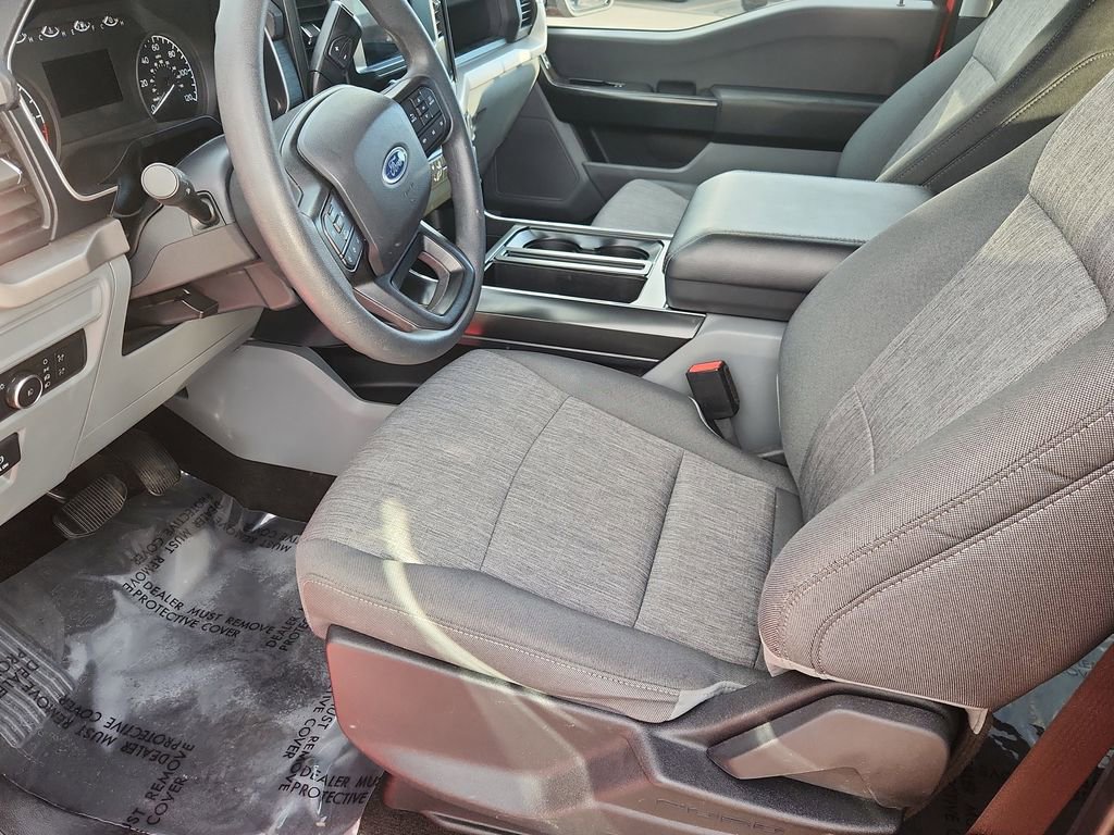 Used 2022 Ford F150 XL w/ Trailer Tow Package image 7