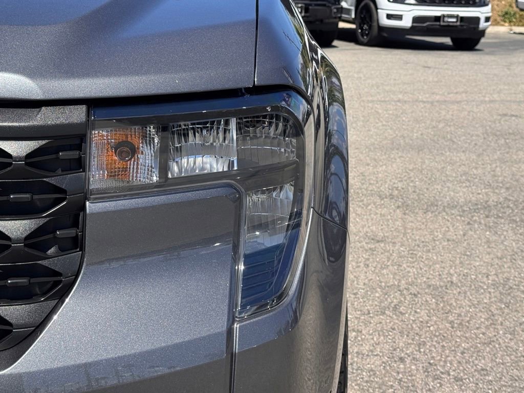 Used 2025 Ford Maverick XLT w/ XLT Luxury Package image 8