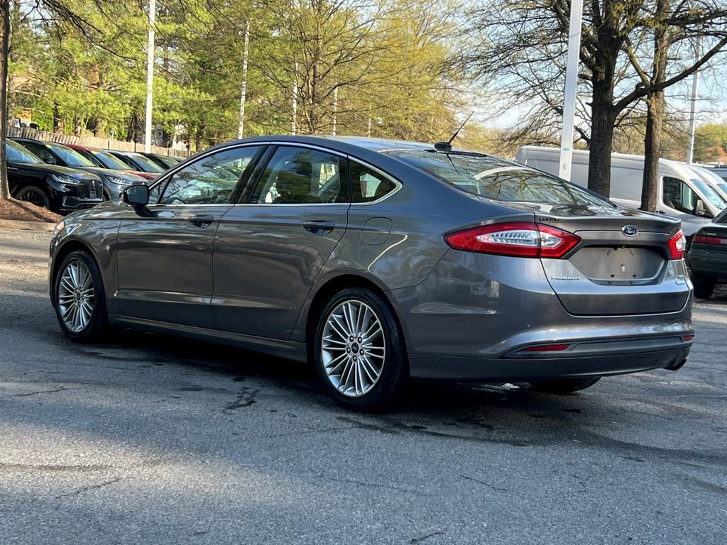 Used 2014 Ford Fusion SE w/ Equipment Group 202A image 3