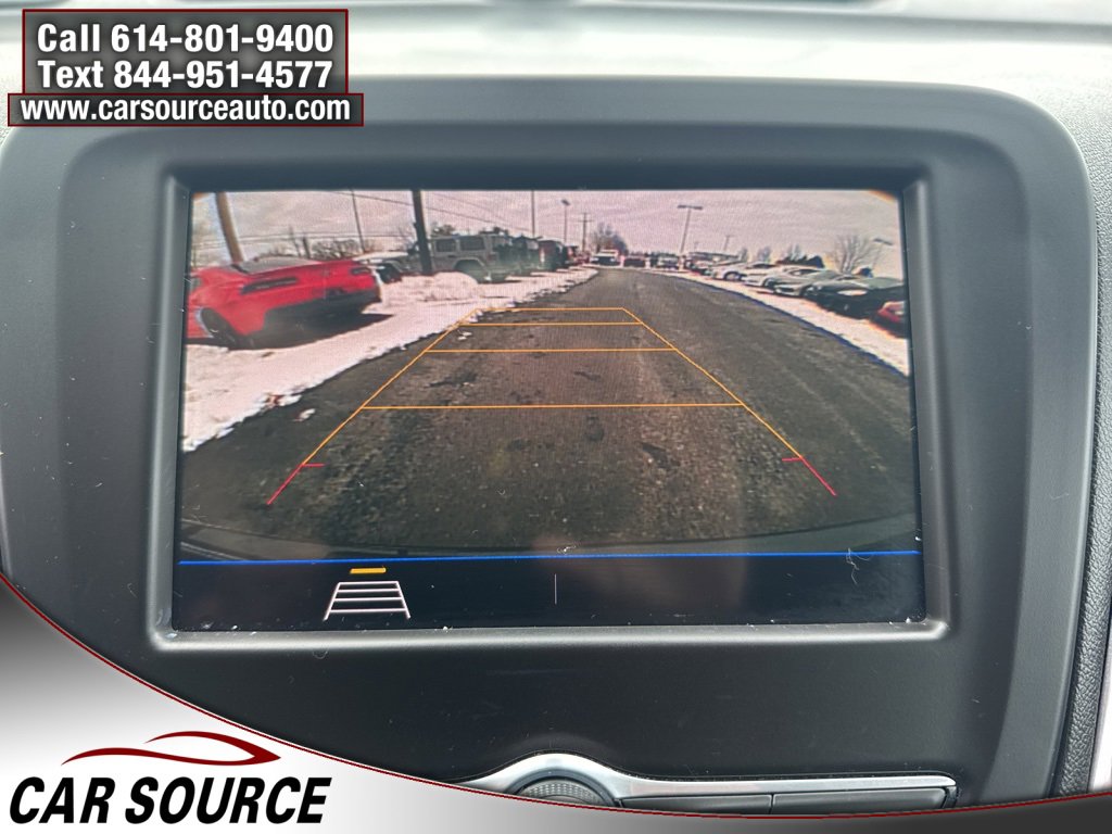 Used 2020 Chevrolet Equinox LT image 22