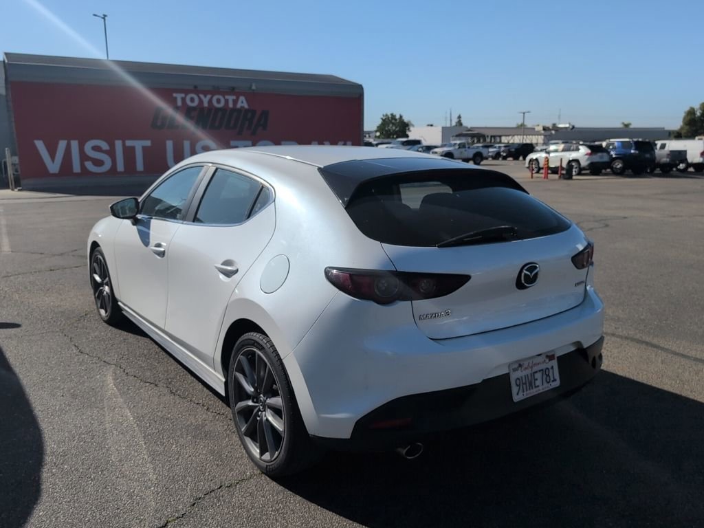 Used 2019 MAZDA MAZDA3 Hatchback image 4