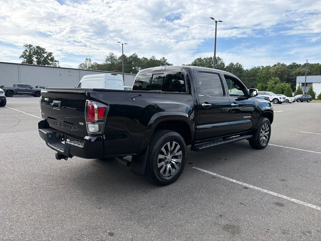 Used 2023 Toyota Tacoma Limited AWD/4WD image 5