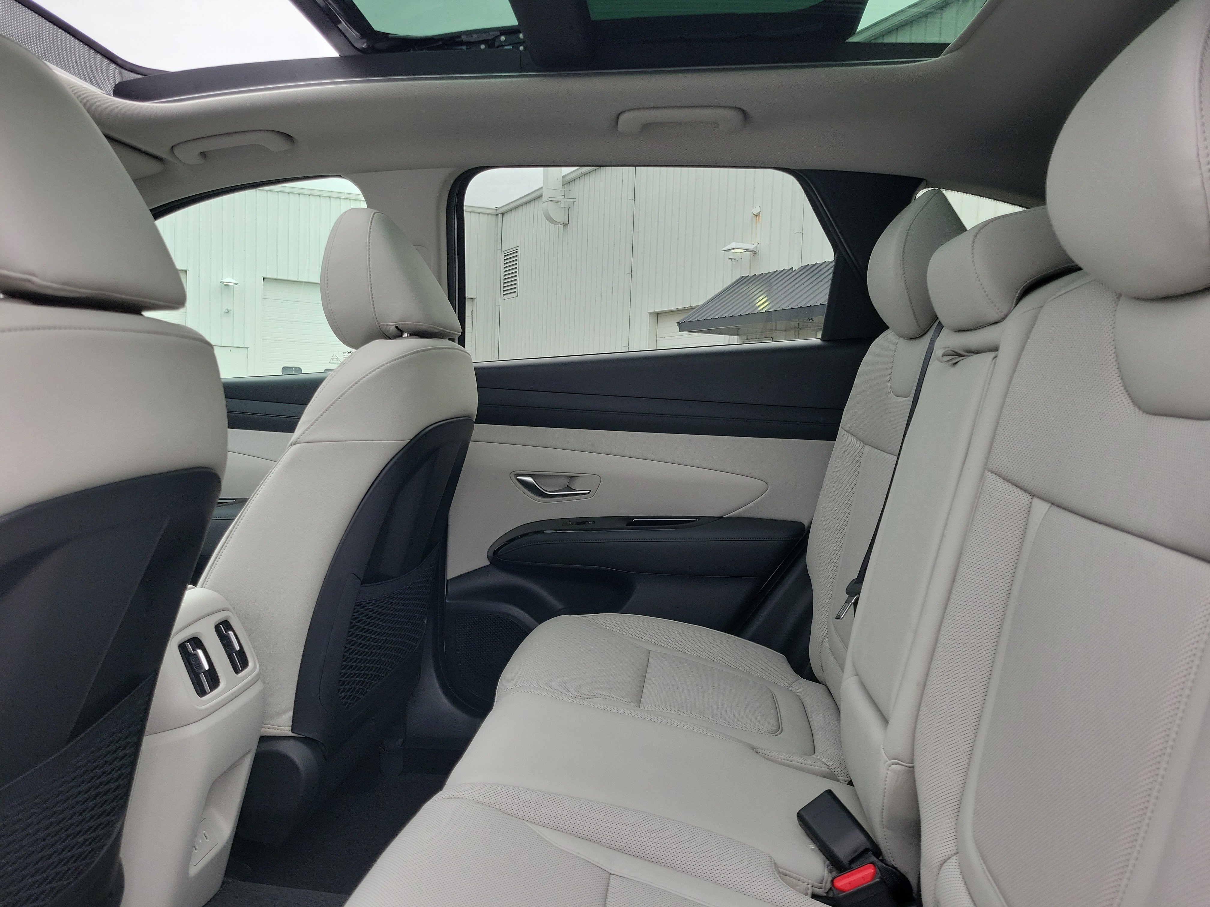 New 2026 Hyundai Tucson Limited AWD/4WD image 15