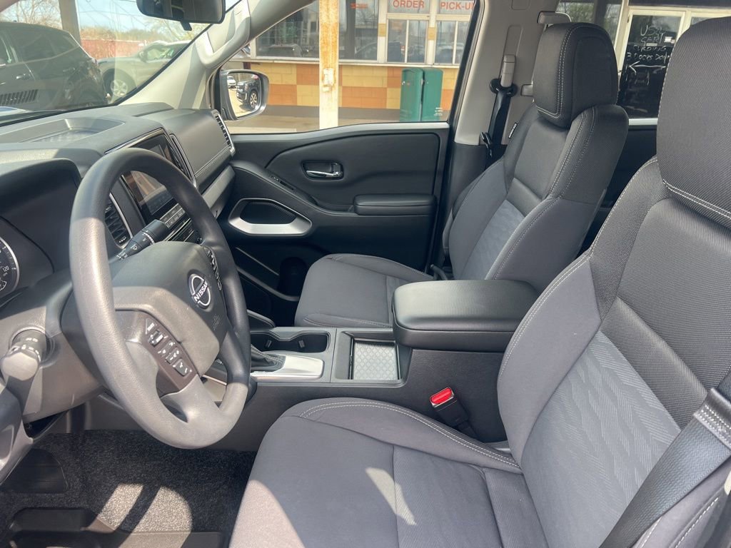 Certified 2023 Nissan Frontier SV w/ Technology Package image 4