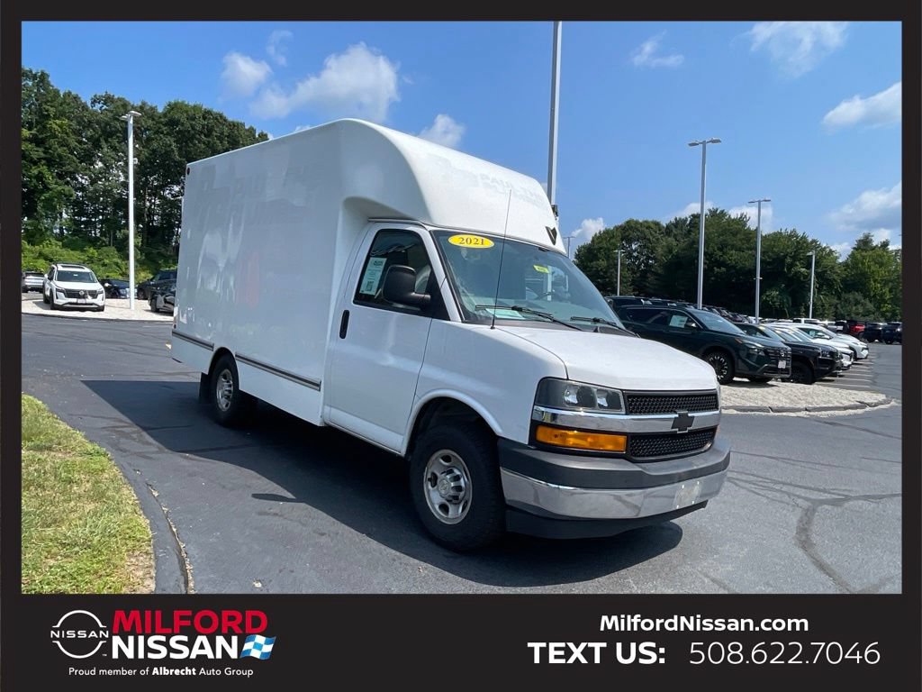 Used 2021 Chevrolet Express 3500 w/ Power Convenience Package RWD image 6