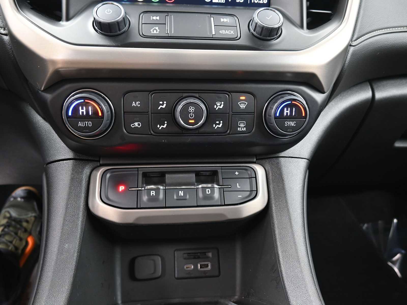 Used 2023 GMC Acadia Denali w/ Trailering Package image 9