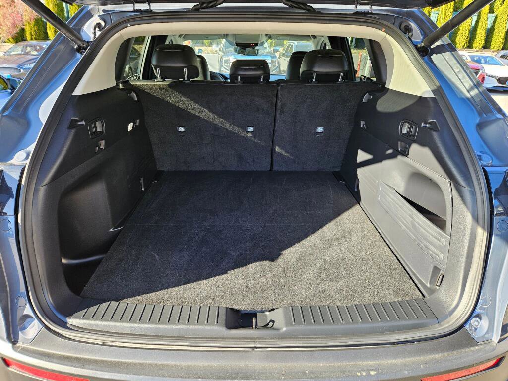 Certified 2025 MAZDA CX-50 2.5 Hybrid w/ Preferred Pkg image 11