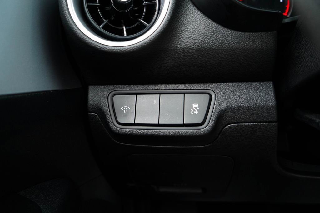 Used 2024 Kia Forte LX FWD image 28