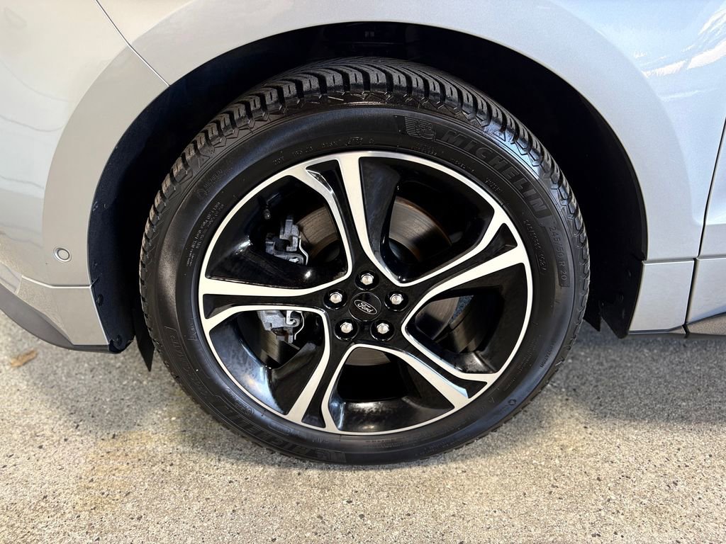 Used 2020 Ford Edge ST w/ Equipment Group 401A image 33