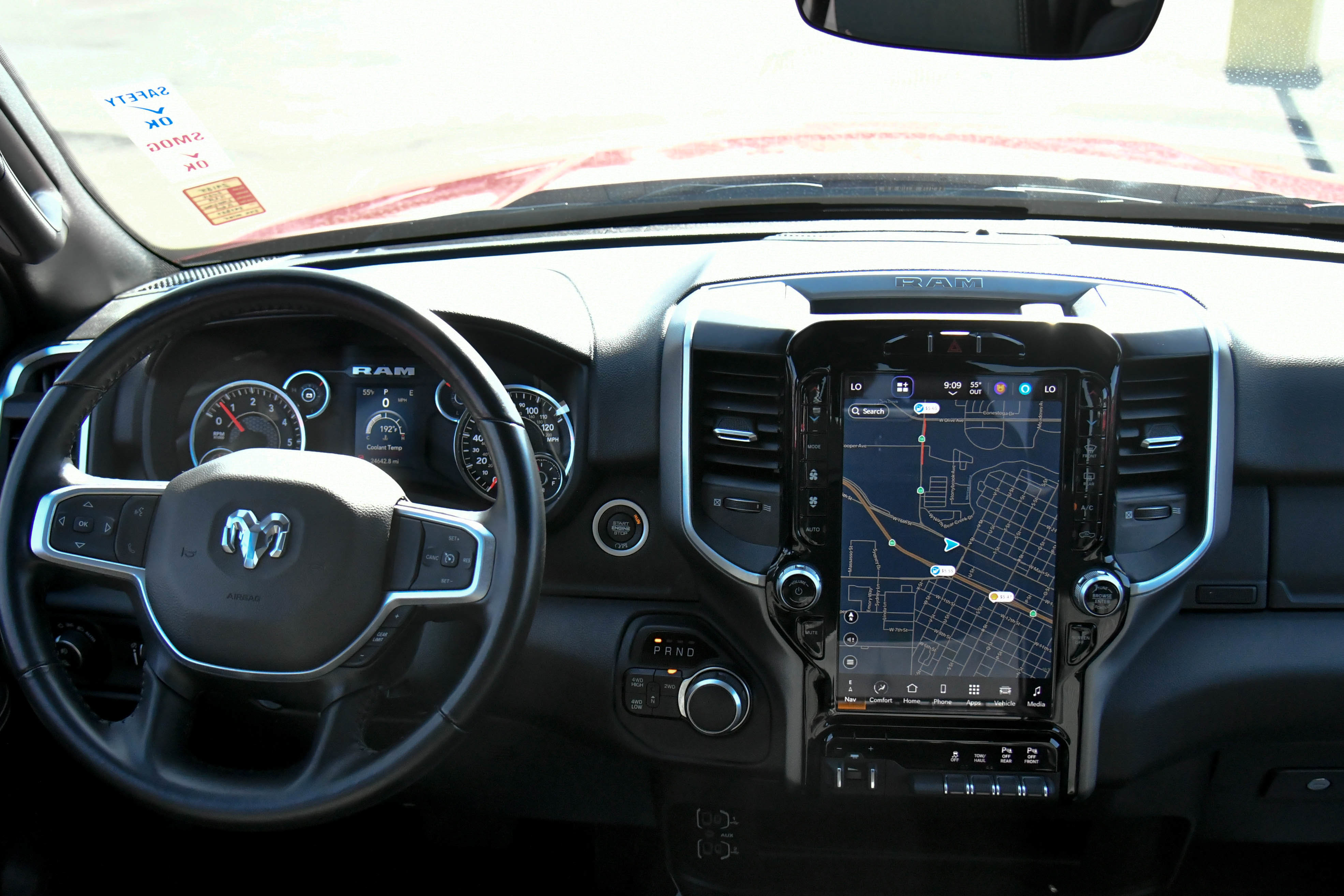 Used 2024 RAM 2500 Big Horn w/ Night Edition AWD/4WD image 43