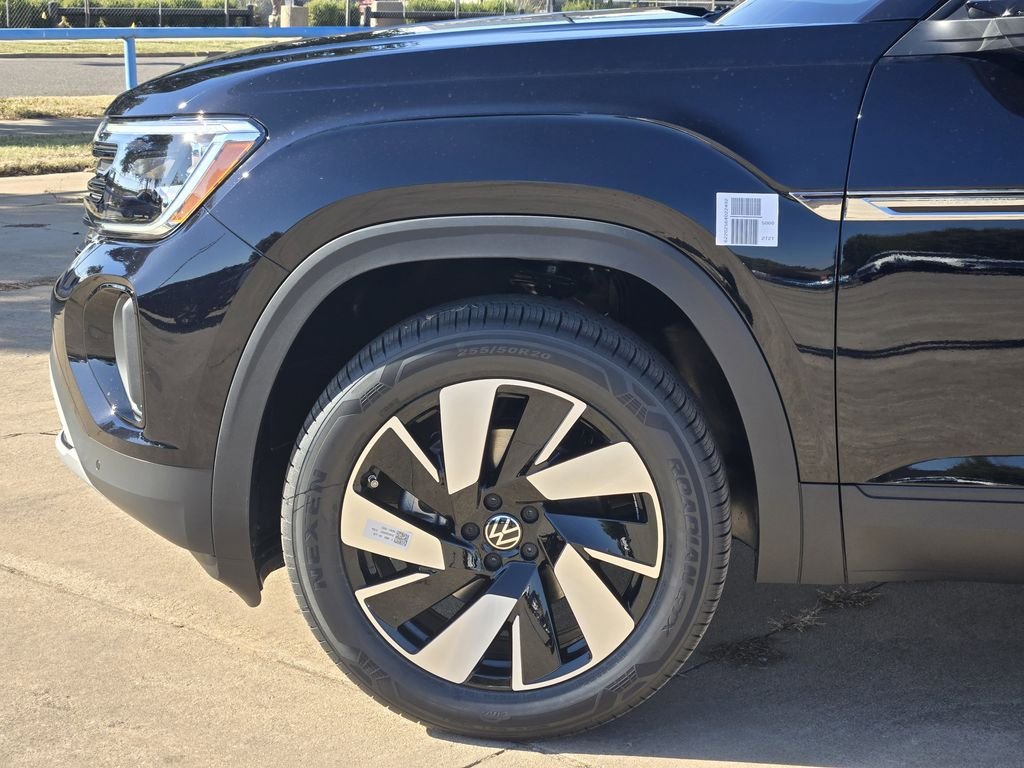 New 2026 Volkswagen Atlas Cross Sport SE FWD image 5