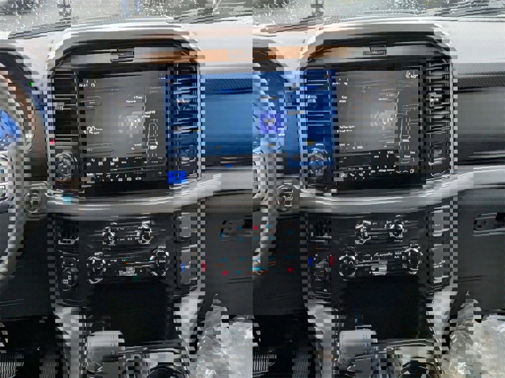 New 2026 Ford F150 XLT w/ Equipment Group 302A MID image 13