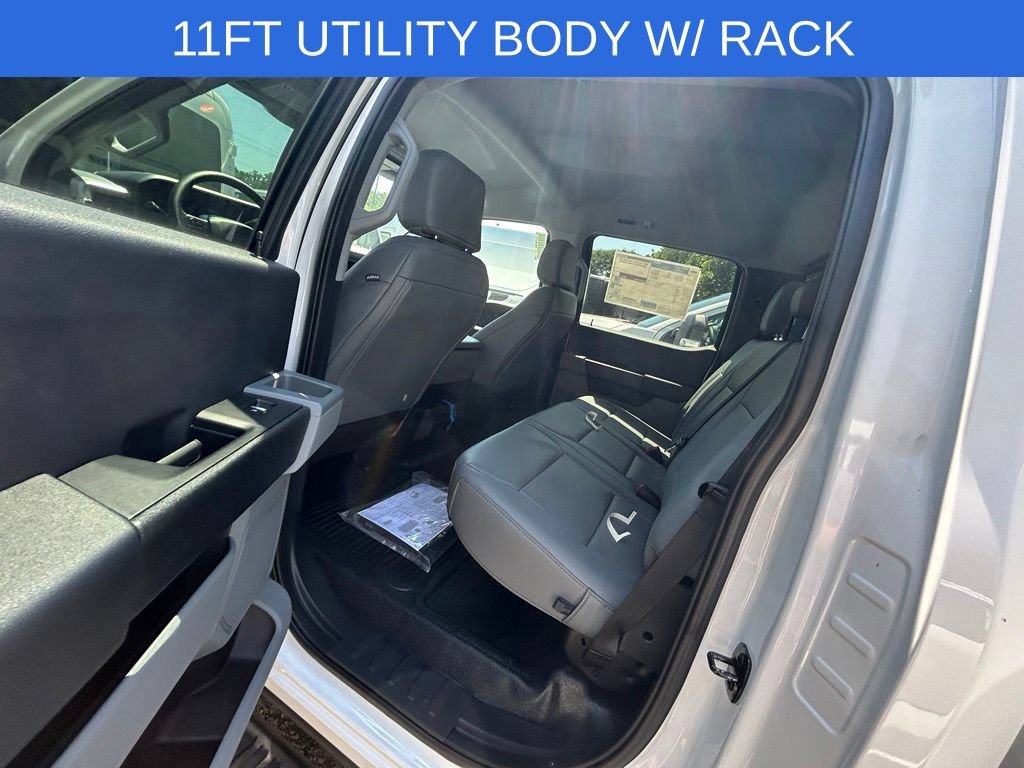 New 2026 Ford F550 4x4 Crew Cab image 18