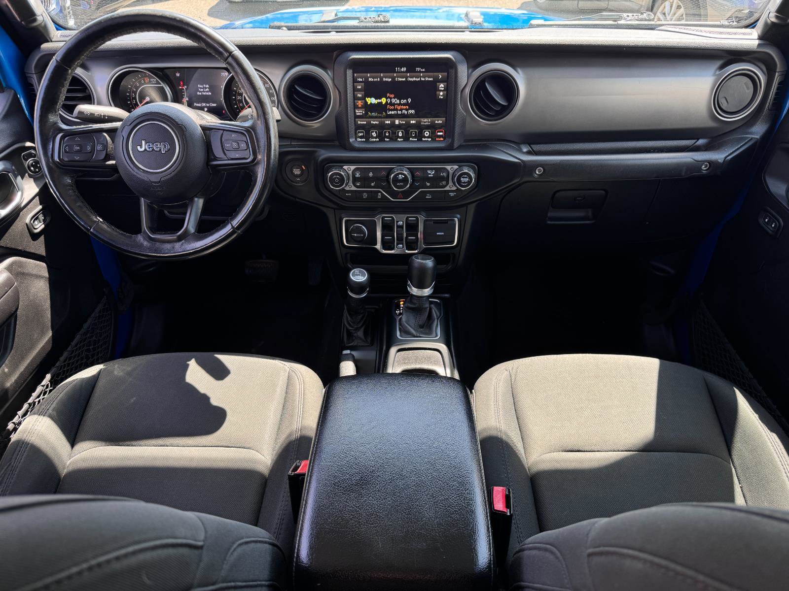 Used 2021 Jeep Gladiator Willys image 23