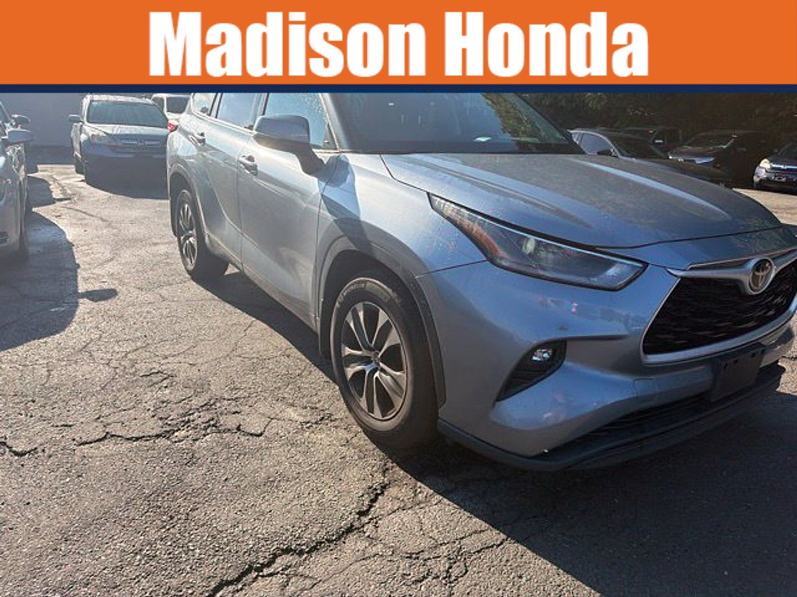 Used 2021 Toyota Highlander XLE