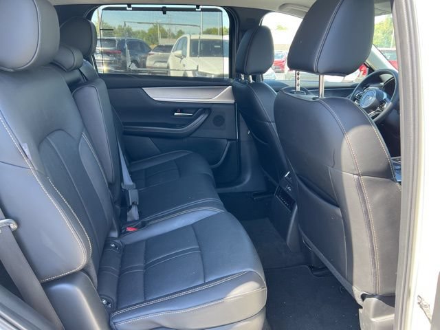 Used 2024 MAZDA CX-90 Plug-In Hybrid w/ Preferred AWD/4WD image 32