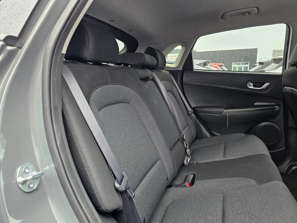 Used 2023 Hyundai Kona SE FWD image 12